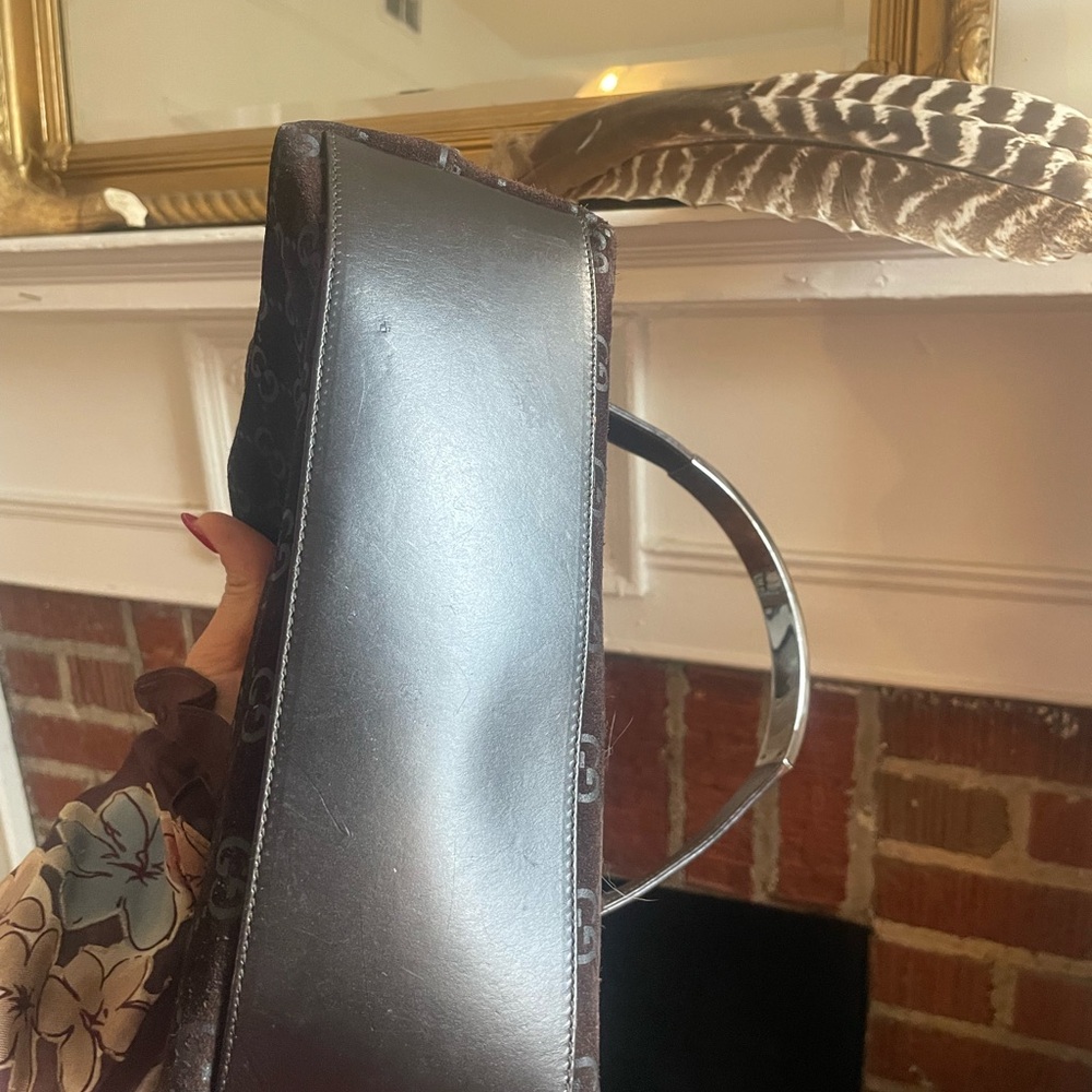 Gorgeous Vintage Y2K Tom Ford Era Velvet Gucci Brown Shoulder Mini Hobo Bag - Picture 4 of 10